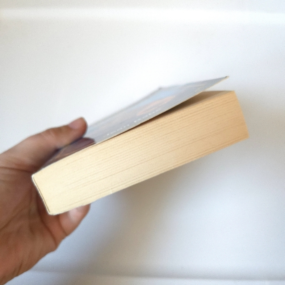 Red Magic by Jean Rabe Paperback Book - Picture 4 of 8